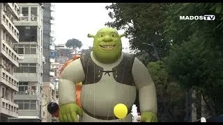 DESFILE DE GLOBOS GIGANTES EN GUAYAQUIL - WORLD HOLIDAY PARADE