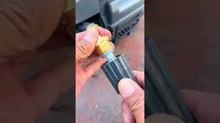 With this little connector accessory, connecting water pipes becomes much easier