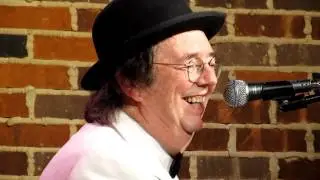 John Valby - Sidesplitters 01DEC2010 - My tongue's like a ladle (cat's in the cradle)