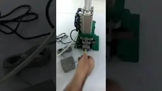 Pneumatic wire stripper and twister