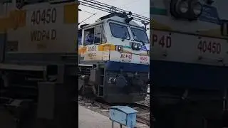 #shorts alp waving flag on his duty 😍#indianrailways#alpstatus#trains