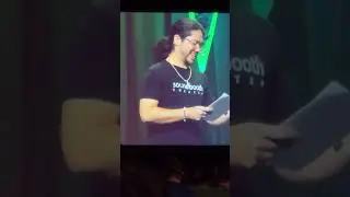 Jeff Hayes reads an excerpt from Book 8 of Dungeon Crawler Carl at Dragonsteel Nexus 2025