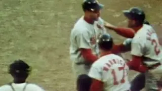 1964 WS Gm4: Boyer crushes go-ahead grand slam in 6th