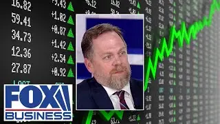 Market is pricing in a 'PRODUCTIVITY BOOM,' financial journalist forecasts