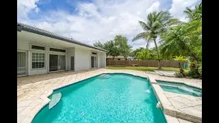 2520 Fairways Dr. Homestead, FL 33035