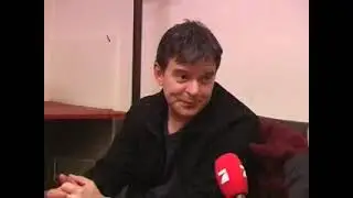 JJ BURNEL -  Santfe Kuss   Story