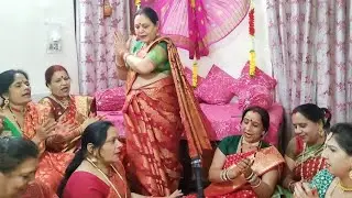 लाल फूलो की आई है बाहर मैया तेरे मंदिर मैं ,तेरी हो रही जय जय कार ..#dance #bhajan #kirtan #hanuman