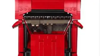First Look: LEGO 10248 Ferrari F40