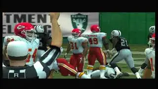 Madden NFL 06 (PS2) chiefs vs raiders (CPU vs CPU)