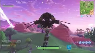 CUBE SPAWNS IN PARADISE PALMS
