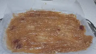 5 Dakikada Ev Usul&uuml; Akide Şekeri Tadında Ekonomik Susamlı 🍓  Pestil Nasıl Yapılır ?#ViralVideos 