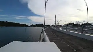 Singapore, keppel bay bridge left