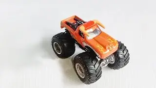 Monster Jam - El Toro Loco (Orange) - Manzo Reviews