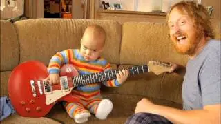 Rocksmith - Baby plays Guitar | OFFICIAL | HD