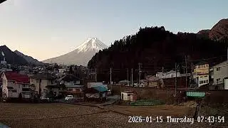 富士山ライブカメラ 山梨県富士吉田市 Yaamanashi Fujiyoshida Live camera.world.cam