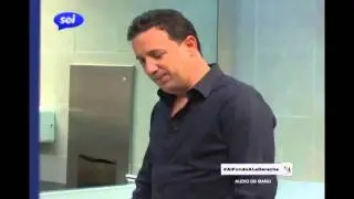 Ley Alejandro en el baño de SOiTV