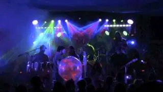 The Light   -The People Brothers Band- Middle of the In Between