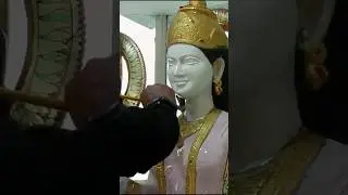 Time lapse of Radha Krishna marble statue painting #subscribe #like #statue #artist