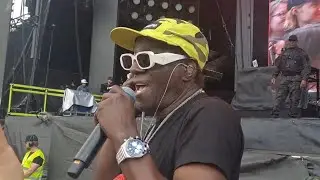 Public Enemy &ndash; Fight the Power (Flavor Flav Crowd surfing), Tampere 7.7.2025