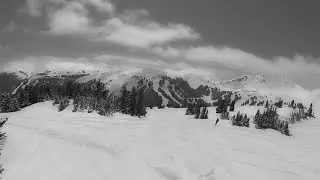 Winter Tranquility: Relaxing Mountain Scenery and Soothing Music