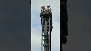 Batman Gotham City Escape, #parquedeatracciones #monta&ntilde;arusa #parquewarner  #intamin