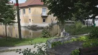 T&ouml;dlicher Sturz: Leiche in Wassergraben eines Schlosses in Waizenkirchen entdeckt