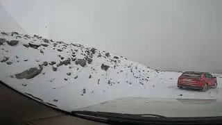 INCREDIBLE  UMLING LA DESCENDING IN SNOWFALL ROADS - HIGHEST MOTARABE ROAD IN THE WORLD OCT 25