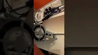 How to manually remove stuck tape from tape drive Ep1