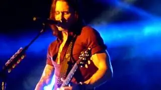 Alter Bridge 'Crows On A Wire' LIVE O2 Arena 24/11/2016