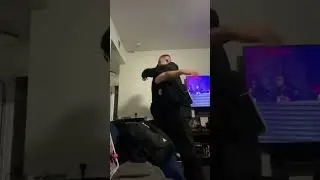 Surprising the homie with a 4TW Fightstick