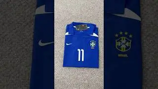 Brazil 2002 World Cup away jersey No.11 Ronaldinho #soccershirt #jersey #soccerjersey #retrojerseys