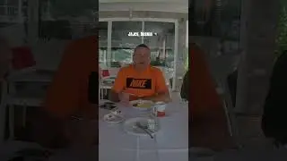 Еда с прекрасным видом в Яйце, Босния #bosnia #food #travel
