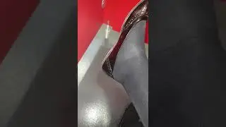 Smelly flats Dangle ❤