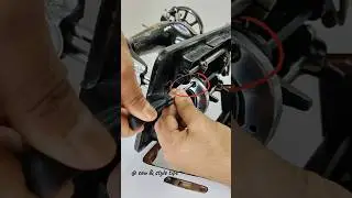 Easy trick to loosen a jammed screw on sewing machine ! #sewingmachinerepair #sewingmachineproblems