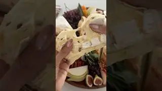 Guide to pairing Brie Cheese 🧀 🧀 #shorts #youtubeshorts #cheese #appetizer #brie #cheeseboard