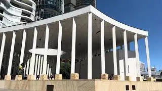 Sydney: New Colosseum-like public area with sea view, Barrangaroo