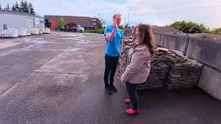 Shopping For Compost, Mulch & Stone For The New Path in The Side Garden! 🤩🪏🌿