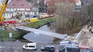 Einhub der neuen Radbr&uuml;cke Mitte - Zeitraffer