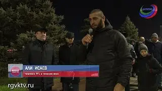 Али Исаев стал чемпионом профессиональной бойцовской лиги в тяжелом весе