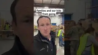 As DC is shut down, California is stepping up! #california #nationalguard #service #foodbank