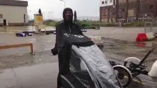 Urban Arrow poncho / rain cape