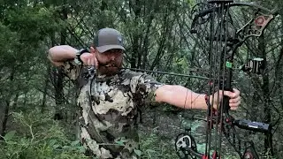 World&rsquo;s Worst Bowhunter and Archery Shot | Hunting  Fails