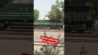 amazing locomotive sound #foryou #railfan #viralreels #samasatta #pakistan #train  #viralshort