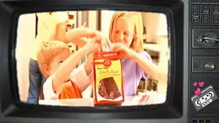 Betty Crocker Devil's Food Frosting Cupcakes Commercial 2009