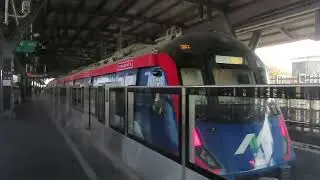 Mumbai Metro train arriving at Borivali West Station!!!