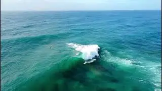 Example of surf breaking on a multipurpose artificial reef (Narrowneck) on the Gold Coast