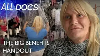 Lorraine Sets Up A Market Stall | S02 E03 | Full Documentary | All Documentary