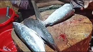 Uzzal Fish Cutting Various types of fish cutting 🐠🐟🐠plese joyan &enyoy my live.#2ufc#fish#vairal.