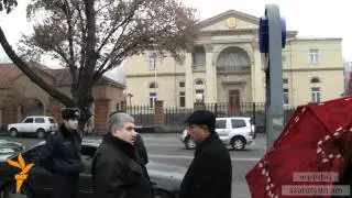 Էլիտարի բնակարանատերերը արդարության հույս չունեն