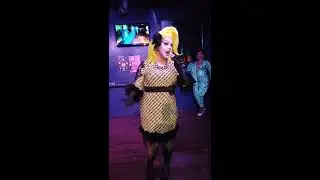 Sidetrax Sunday Showcase- Coco Bechamel